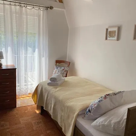 - Péter Apartamento Balatonfüred