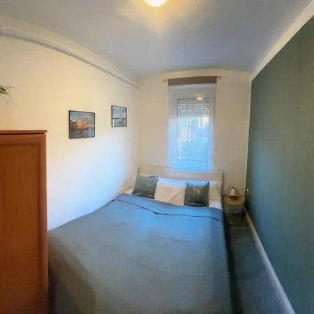 - Péter Appartement *